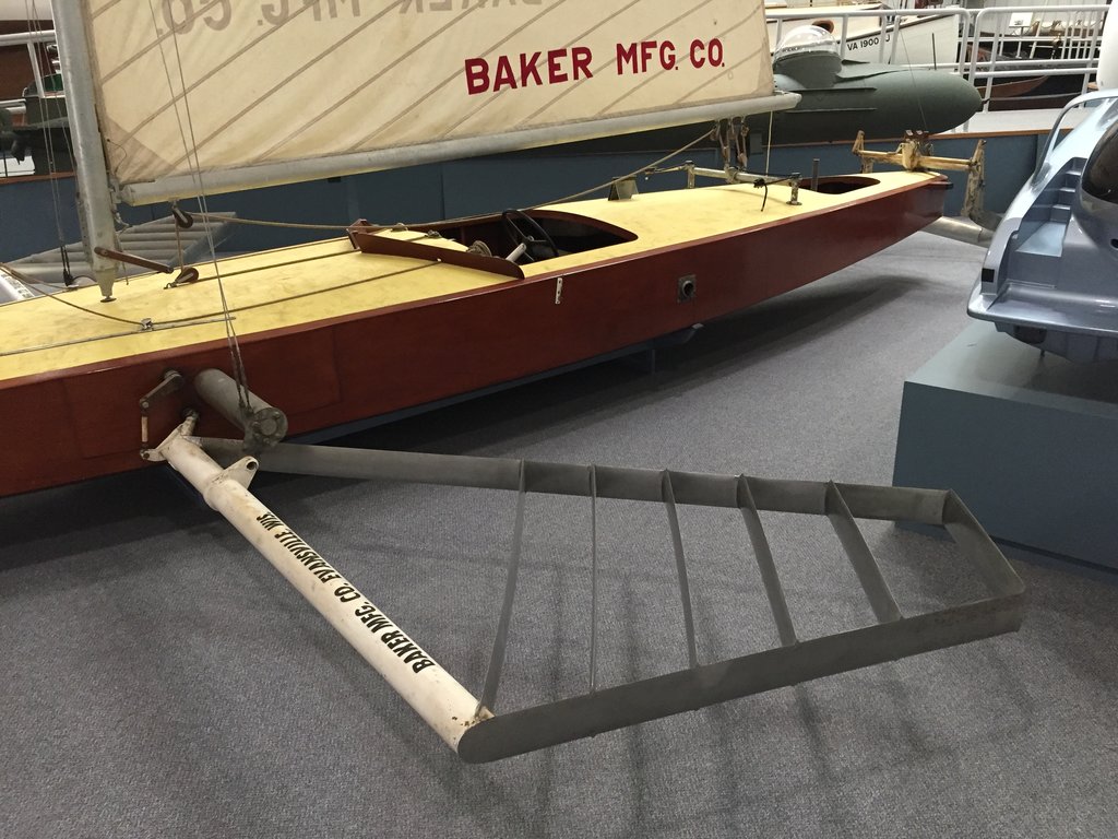 Gordon Baker's Monitor hydrofoil monohull sailboat for US Navy