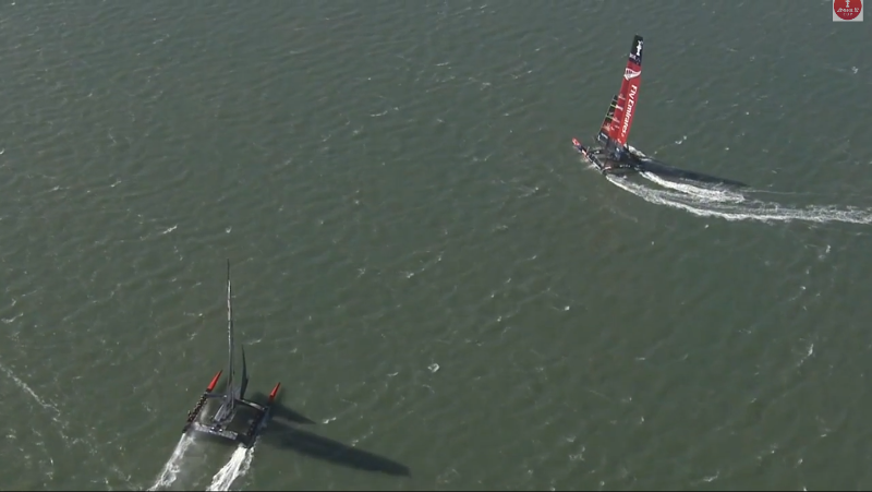 America's Cup TNZ rolls into their tack ahead of TUSA. Normally, that would be enough to give TUSA bad air and bounce them back to the left side. But that's not what happened.